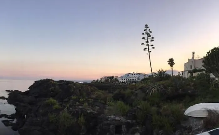 Maria 2 アパート